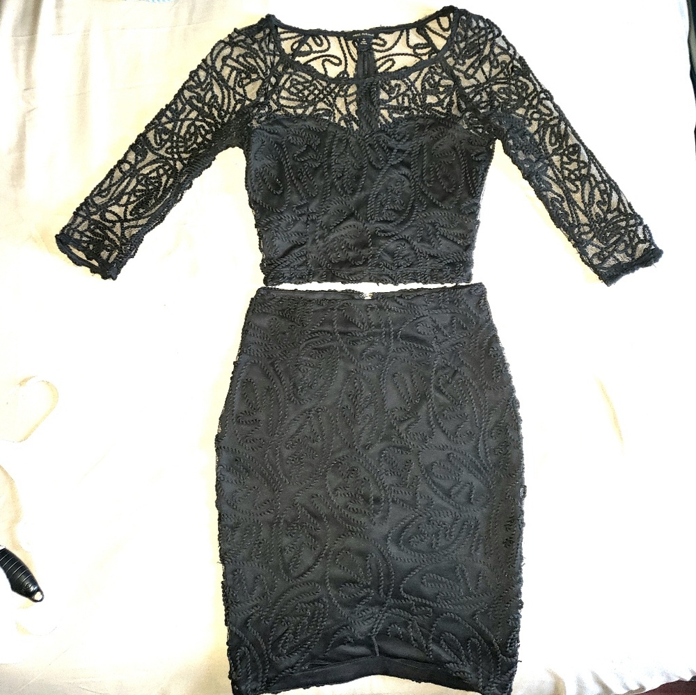 Beautiful Skirt set!